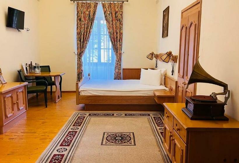 豪华房间, Armenopolis Adults Only