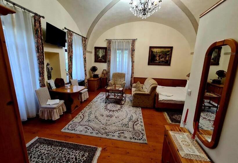 豪华房间, Armenopolis Adults Only