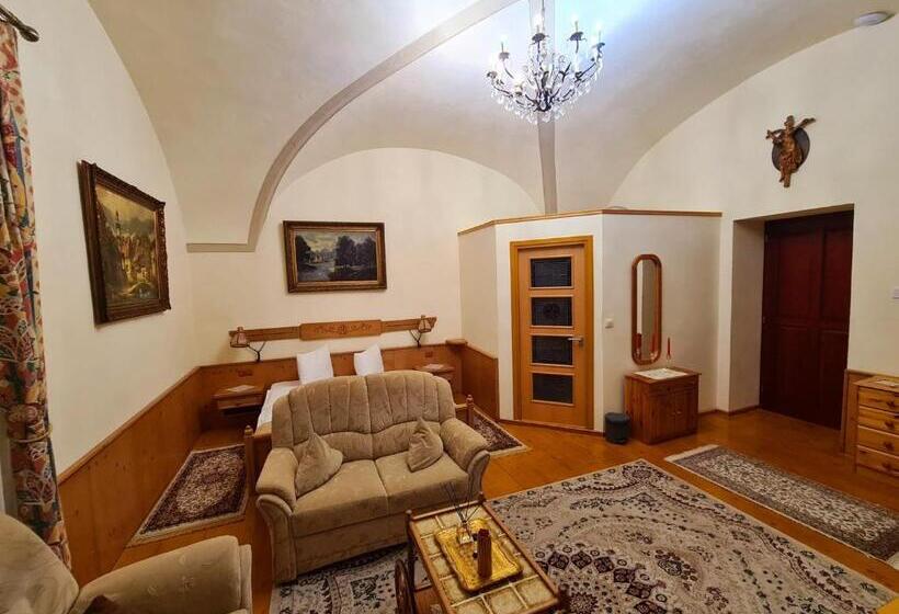 豪华房间, Armenopolis Adults Only