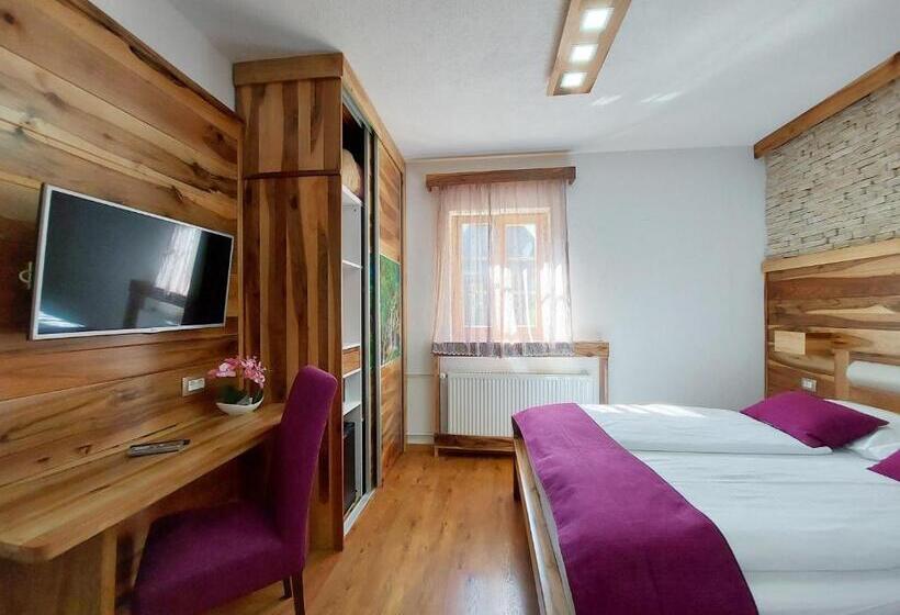 スーペリアールーム, Plitvice Ethno House