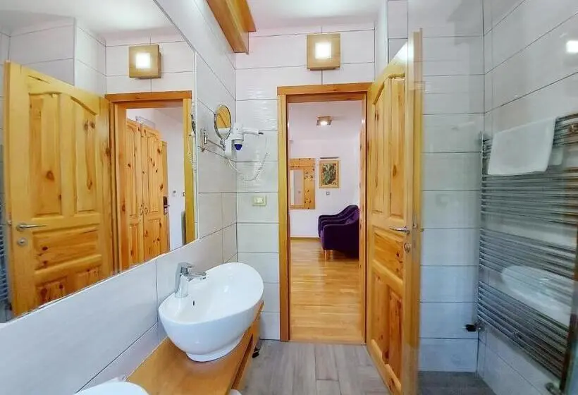 スーペリアの４人部屋, Plitvice Ethno House