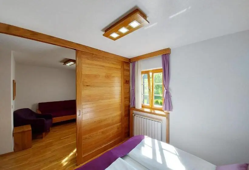 デラックストリプルルーム, Plitvice Ethno House