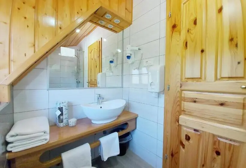 エコノミールーム, Plitvice Ethno House