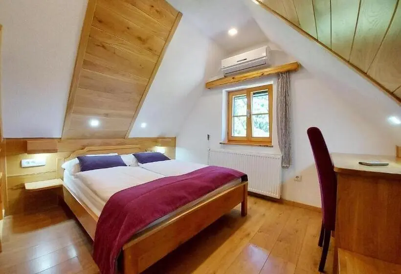 エコノミートリプルルーム, Plitvice Ethno House