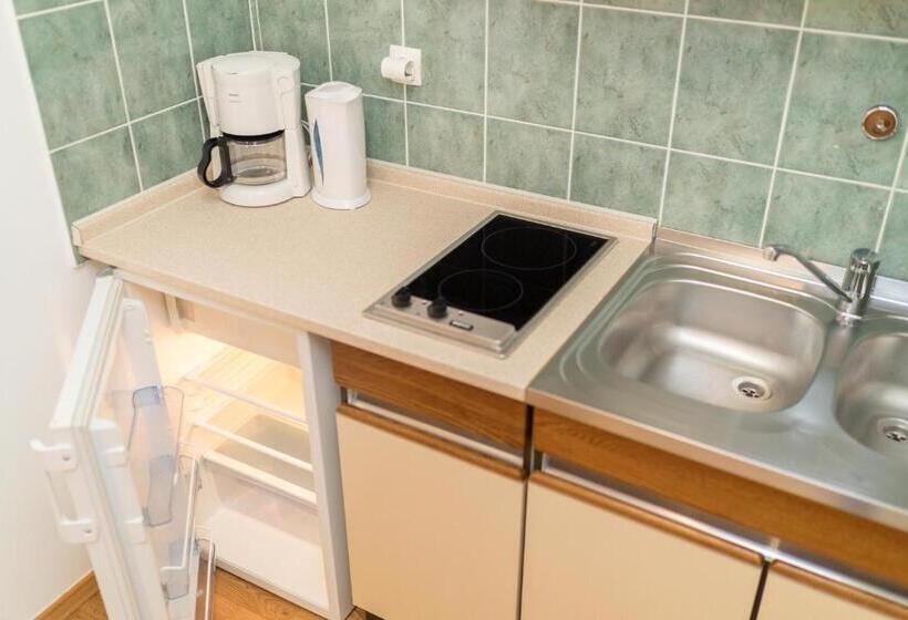 オーシャンビューバルコニー付スタンダードワンルーム, Captain's Club