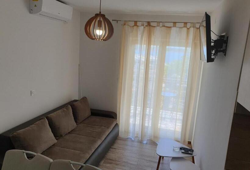 ３ベッドルームのスーペリアアパートメント, Captain's Club