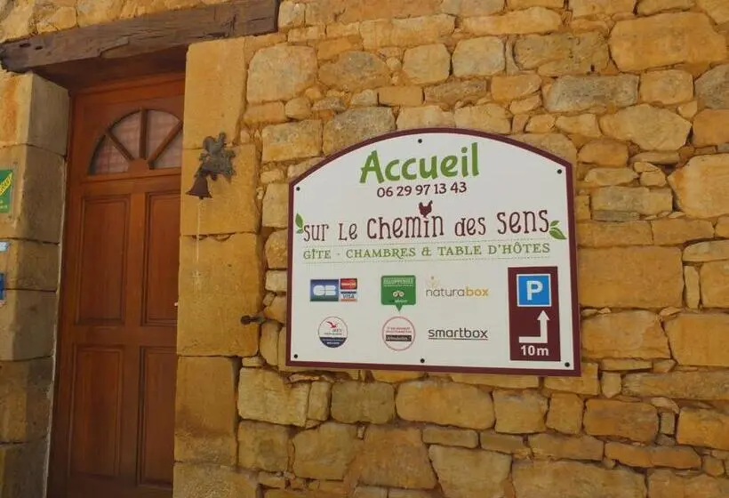 バス共有のスタンダードルーム, Gîte Et Chambres D Hôtes   Sur Le Chemin Des Sens