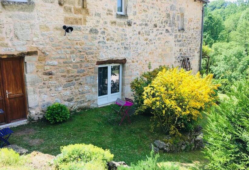 Номер Стандарт, Gîte Et Chambres D Hôtes Sur Le Chemin Des Sens