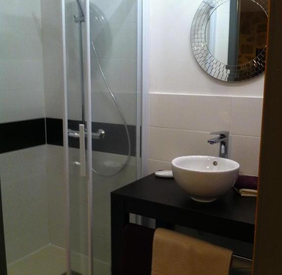 Номер Стандарт, Gîte Et Chambres D Hôtes Sur Le Chemin Des Sens