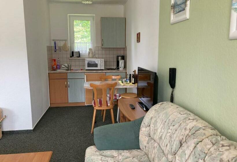 침실 1개 아파트, Am Schlosspark