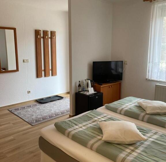 스탠다드 룸, Am Schlosspark