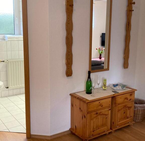 침실 1개 아파트, Am Schlosspark