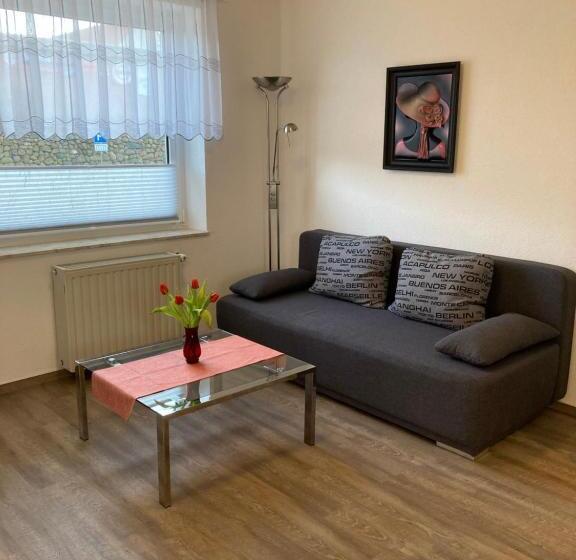 침실 1개 아파트, Am Schlosspark