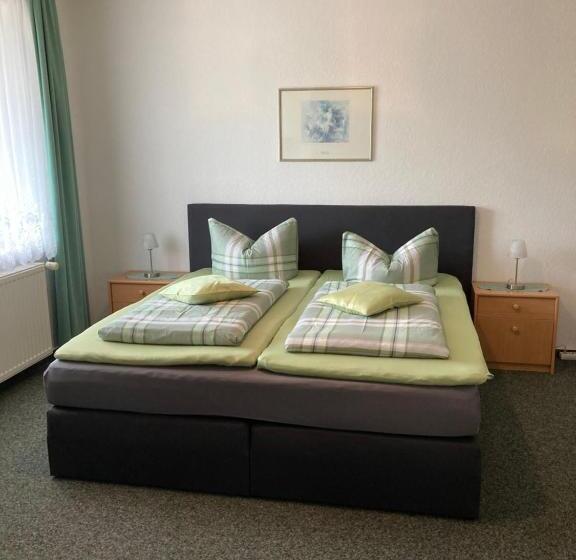 침실 2개 아파트, Am Schlosspark