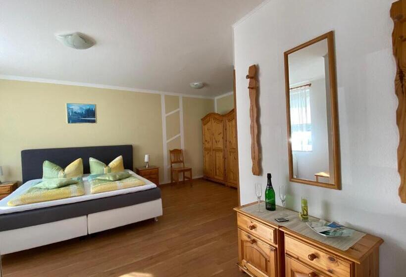 침실 1개 아파트, Am Schlosspark