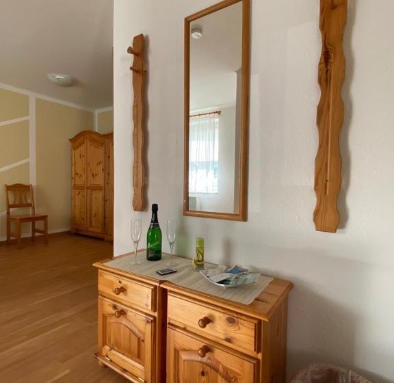 침실 1개 아파트, Am Schlosspark