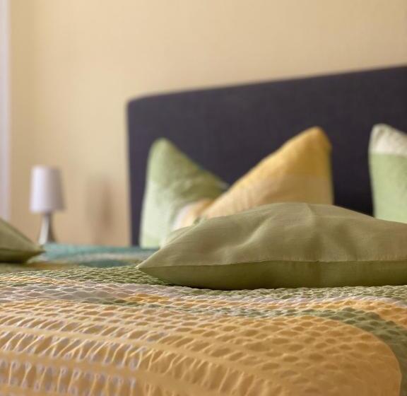 침실 1개 아파트, Am Schlosspark