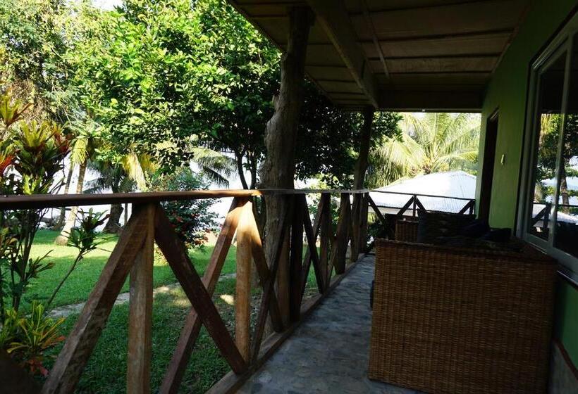 Family Suite, Cocoa Village Guesthouse