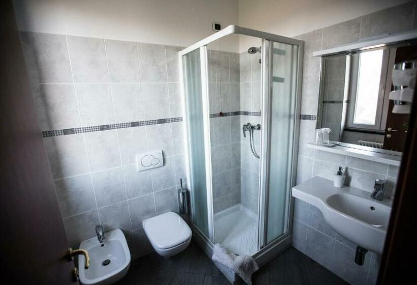 Номер Стандарт, Albergo La Veranda