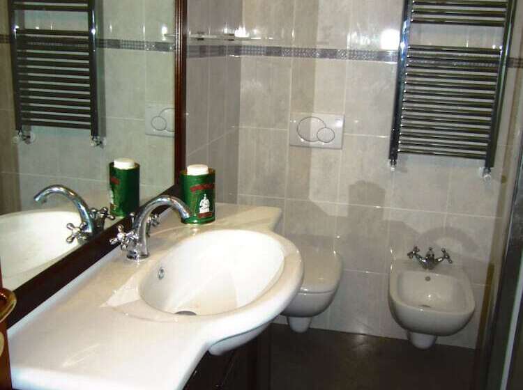 Четырехместный Номер Стандарт, Albergo La Veranda