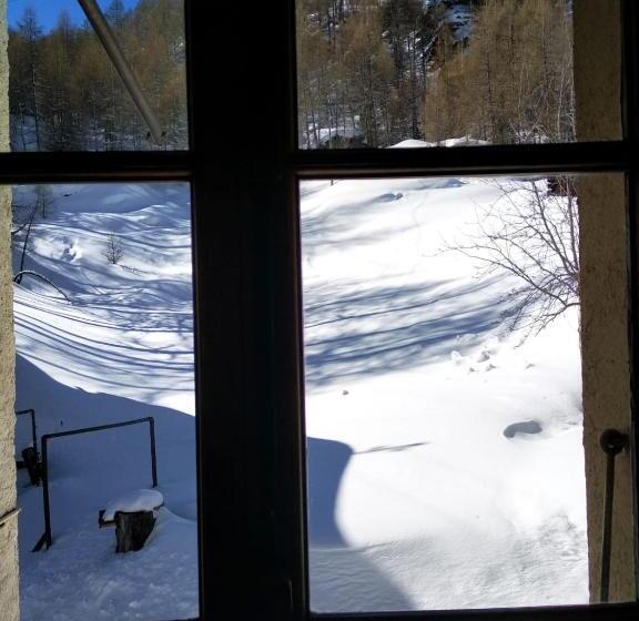 غرفة قياسية مطلة على الجبل, Hôtel Pension Du Lac Bleu