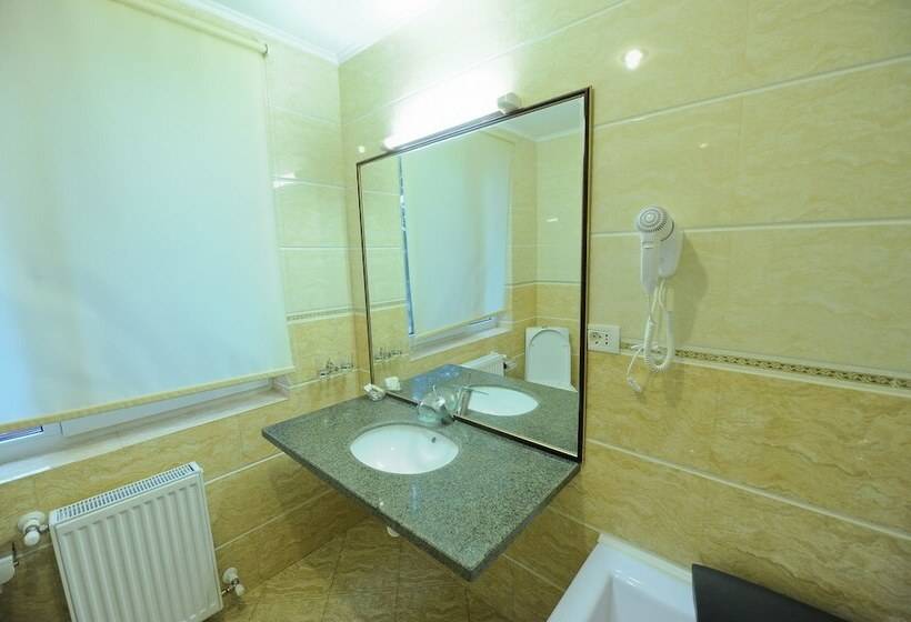 Номер Стандарт, Mondial   Baia