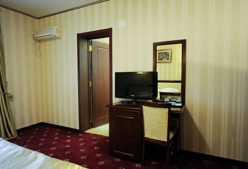 Номер Стандарт, Mondial   Baia