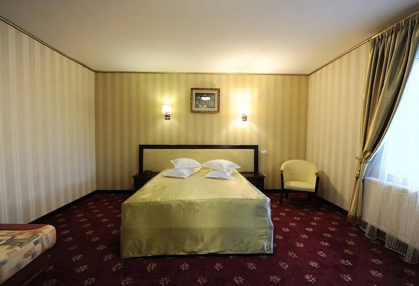 Номер Стандарт, Mondial   Baia