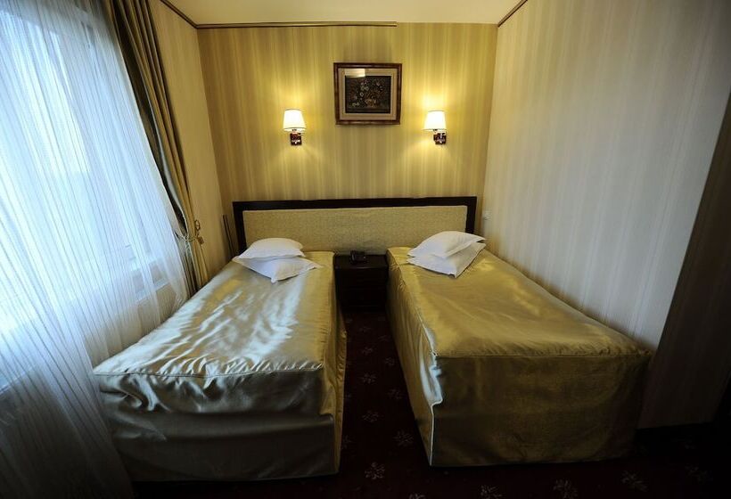 Номер Стандарт, Mondial   Baia