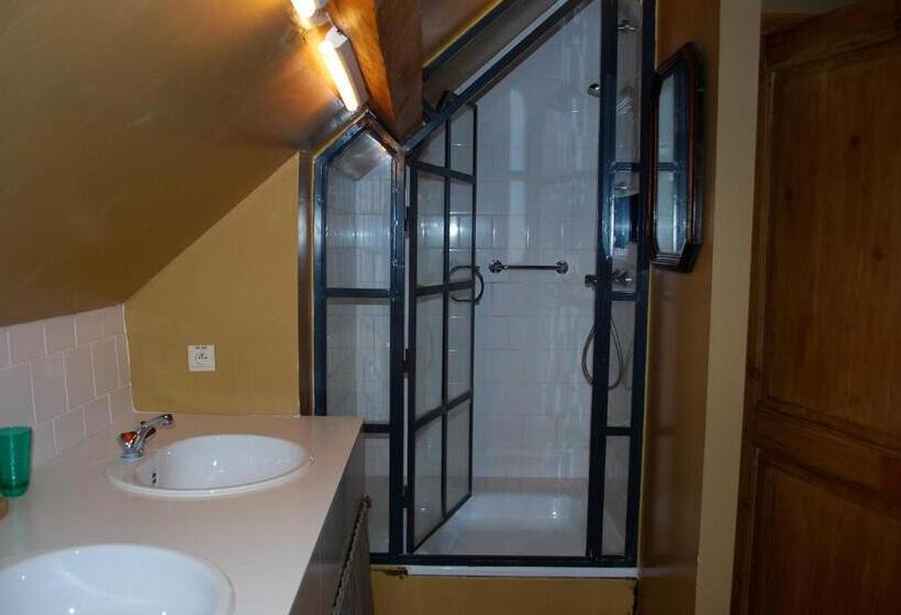 带共用浴室的标准房间, Orshof