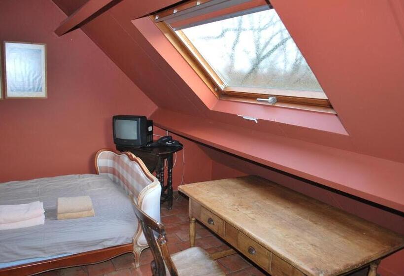 带共用浴室的标准房间, Orshof