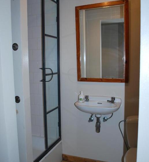 标准单人间, Orshof