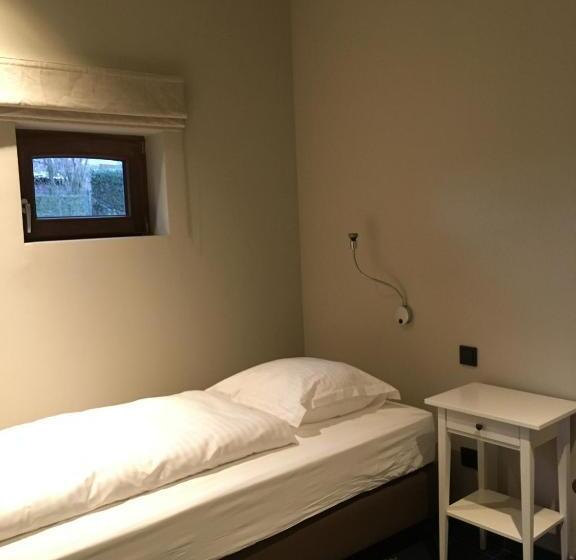 标准单人间, Orshof