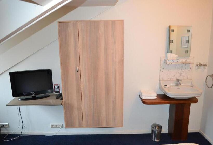 Номер Стандарт, Restaurant Het Rechthuis