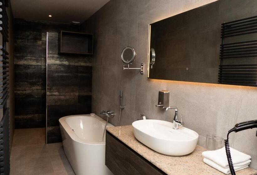 Студия Deluxe, Restaurant Het Rechthuis