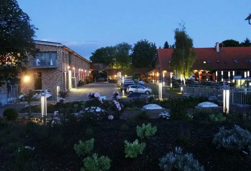 バルコニー付きデラックスルーム, Und Restaurant Am Peenetal