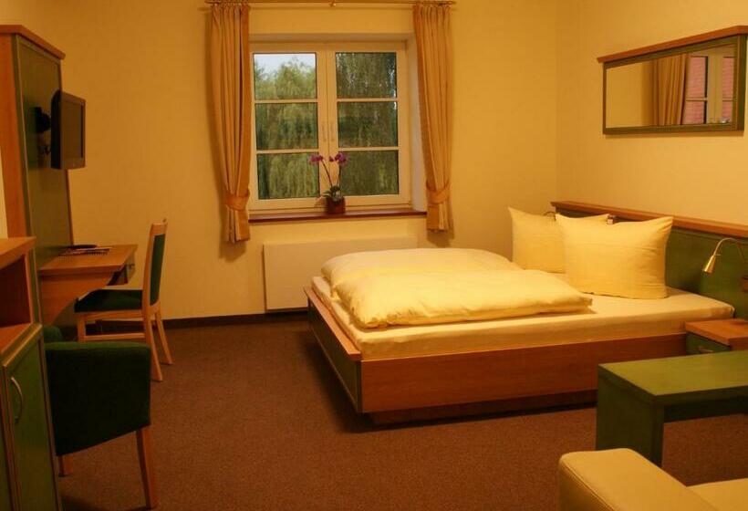 غرفة ديلوكس, Und Restaurant Am Peenetal