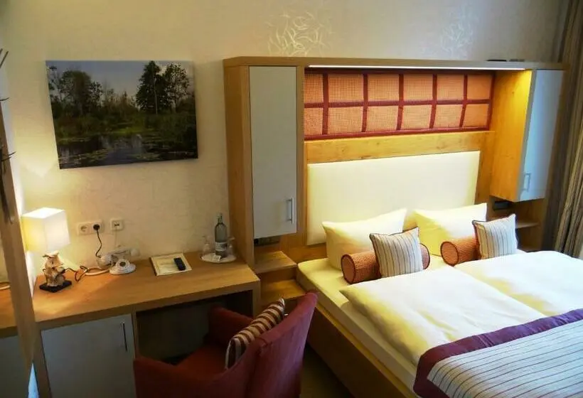 1ベッドルームハウス, Und Restaurant Am Peenetal
