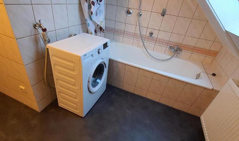 2ベッドルームアパートメント, Apartment Marx