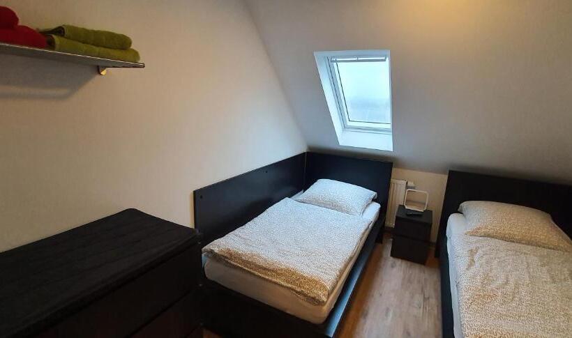 2ベッドルームアパートメント, Apartment Marx