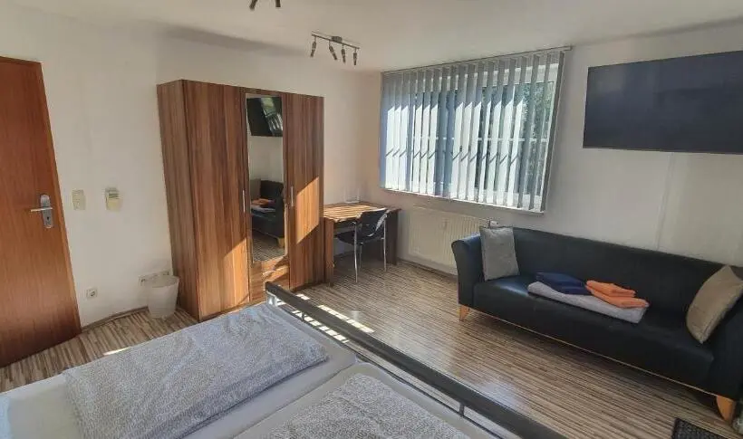 ３ベッドルームアパートメント, Apartment Marx