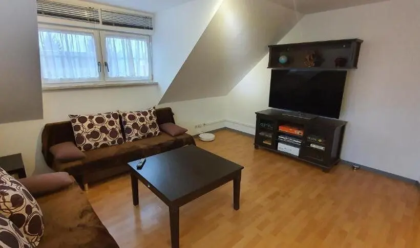 ２ベッドルームアパートメント, Apartment Marx