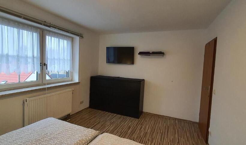 2ベッドルームアパートメント, Apartment Marx