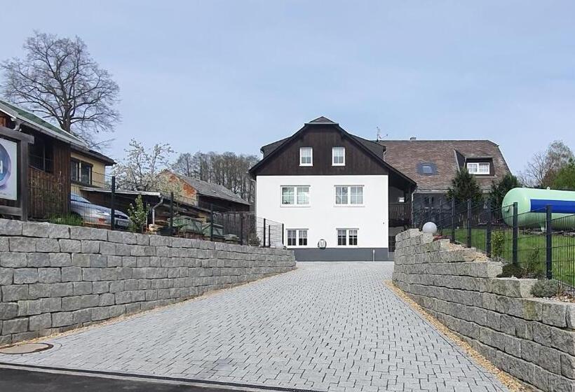 2ベッドルームアパートメント, Apartment Marx