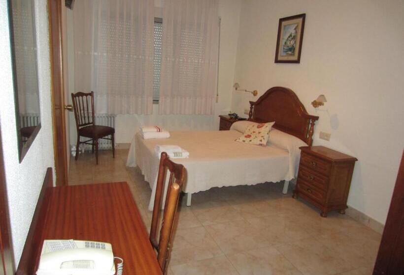 스탠다드 룸, Hostal Conde Rey