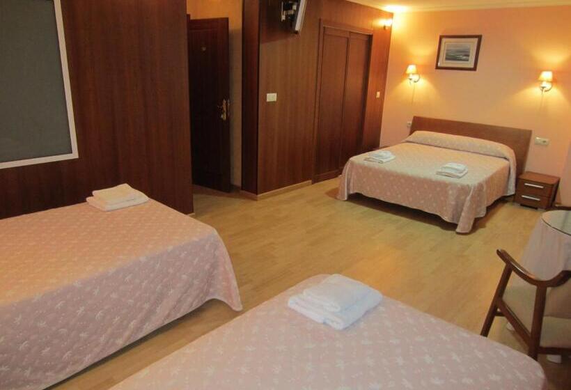 4인용 스탠다드 룸, Hostal Conde Rey