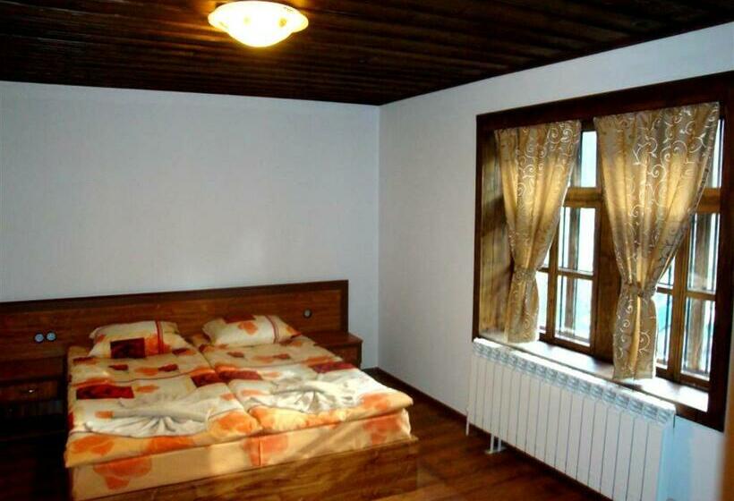 חדר סטנדרט, Voevodski Eco Complex