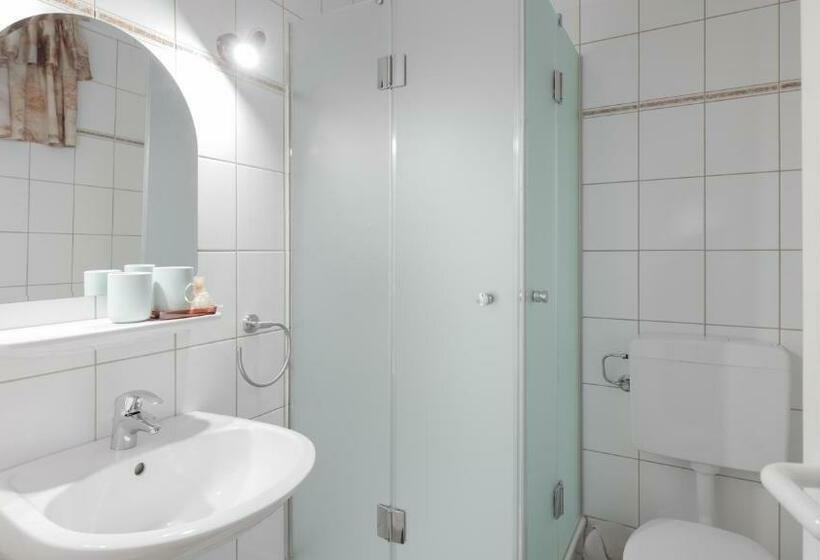 스탠다드 룸, Pension Zur Krone