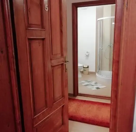 スタンダードルーム, Pensiunea Casa Butnarului