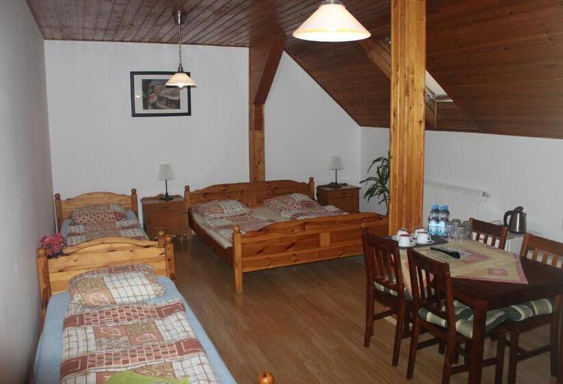 클래식 4인 룸, Wellness Pension Formanka